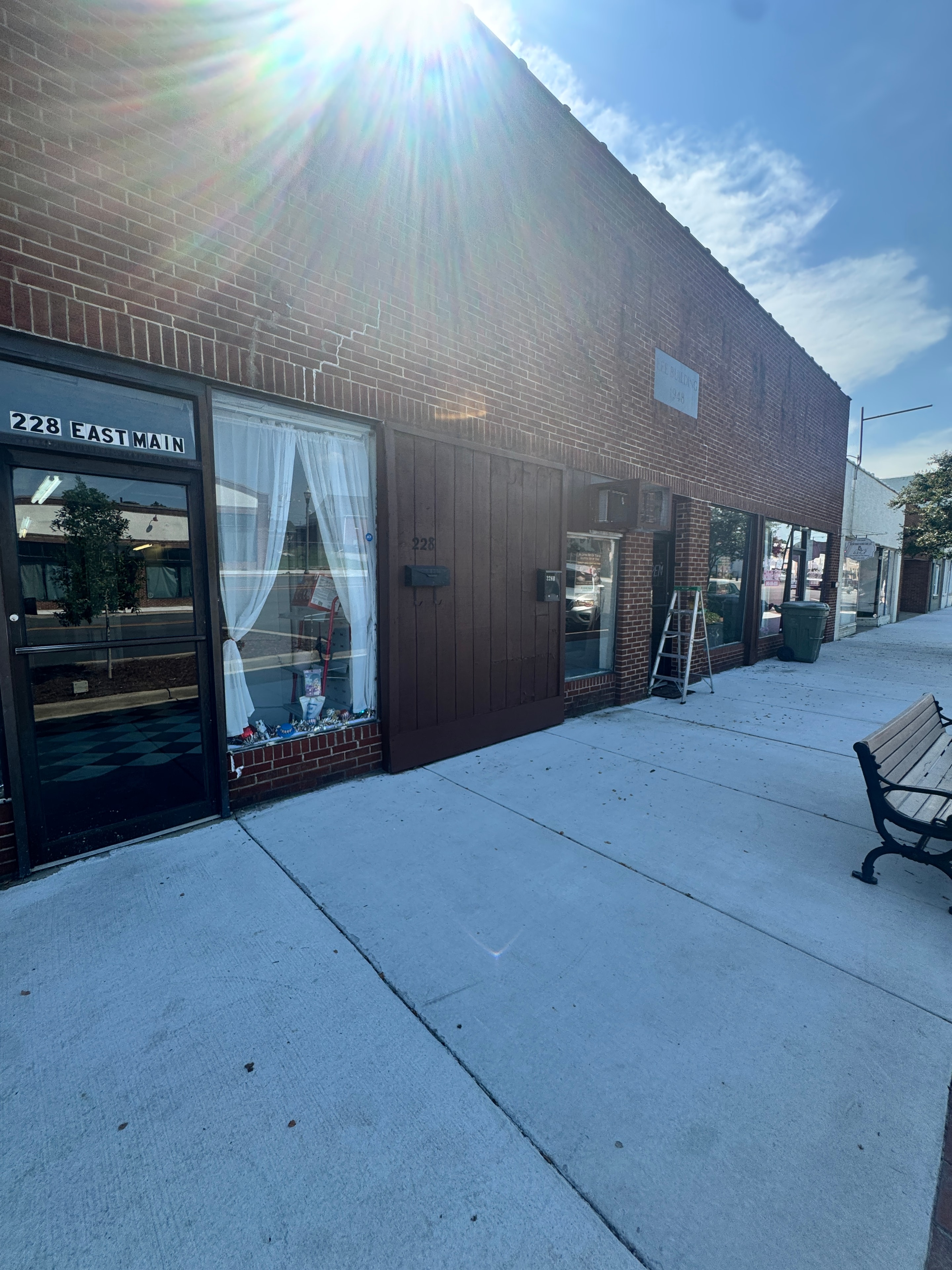Retail Storefront Repaint
